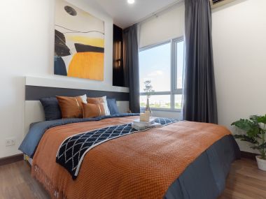 #Tiwanon Intersection, Large room, 35 sq.m. ✨ || 🚝 100 meters walk to #MRT Tiwanon || Installments as low as 7,xxx baht 💵 10 minutes to #TheMall Ngamwongwan ||Code3571