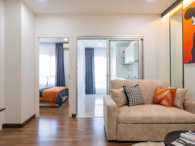 #Tiwanon Intersection, Large room, 35 sq.m. ✨ || 🚝 100 meters walk to #MRT Tiwanon || Installments as low as 7,xxx baht 💵 10 minutes to #TheMall Ngamwongwan ||Code3571