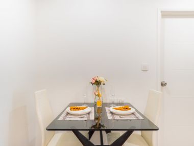 #Tiwanon Intersection, Large room, 35 sq.m. ✨ || 🚝 100 meters walk to #MRT Tiwanon || Installments as low as 7,xxx baht 💵 10 minutes to #TheMall Ngamwongwan ||Code3571