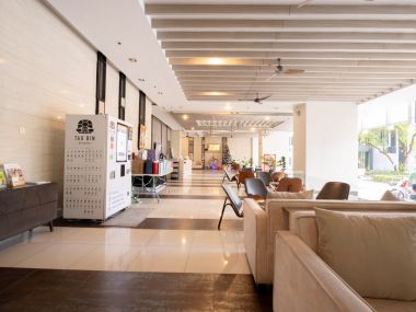 #Tiwanon Intersection, Large room, 35 sq.m. ✨ || 🚝 100 meters walk to #MRT Tiwanon || Installments as low as 7,xxx baht 💵 10 minutes to #TheMall Ngamwongwan ||Code3571