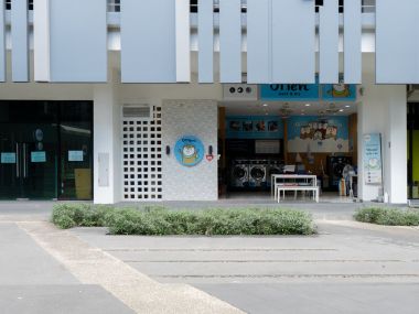 #Tiwanon Intersection, Large room, 35 sq.m. ✨ || 🚝 100 meters walk to #MRT Tiwanon || Installments as low as 7,xxx baht 💵 10 minutes to #TheMall Ngamwongwan ||Code3571