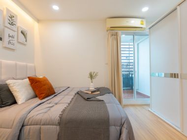 #Prachachuen16 ✨Installment payments as low as 6,xxx THB/month 🚝 600 meters from #MRT Bang Son || 5 minutes to Lotus Tao Poon || Ready to move in with just your luggage 🛍️Code3572