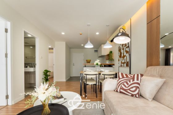 #Ramindra 2 Bedrooms, 48 ​​sq m ✨ Next to the night market near the expressway 💵 Installments as low as 9,xxx THB 🚝 Walking distance to #MRT Wacharaphon || 🛍️ 10 minutes to #Central Ramindra, 10 minutes to Fashion Island Code3575