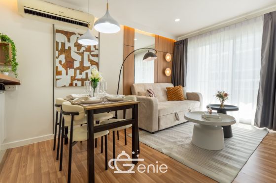 #Ramindra 2 Bedrooms, 48 ​​sq m ✨ Next to the night market near the expressway 💵 Installments as low as 9,xxx THB 🚝 Walking distance to #MRT Wacharaphon || 🛍️ 10 minutes to #Central Ramindra, 10 minutes to Fashion Island Code3575