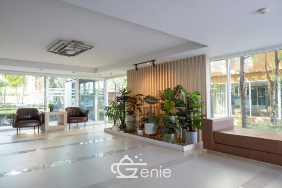 #Ramindra 2 Bedrooms, 48 ​​sq m ✨ Next to the night market near the expressway 💵 Installments as low as 9,xxx THB 🚝 Walking distance to #MRT Wacharaphon || 🛍️ 10 minutes to #Central Ramindra, 10 minutes to Fashion Island Code3575