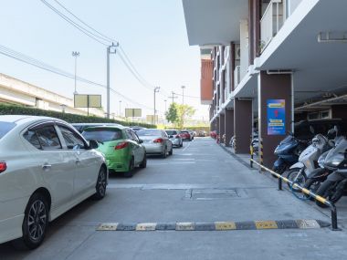 #รามอินทรา  2 ห้องนอน  48 ตรม.  ✨ ติดตลาดนัดเลียบด่วน   💵 ผ่อนเพียง 9,xxx บาท 🚝 เดินถึง #MRTวัชรพล  || 🛍️ 10 นาที  #เซ็นทรัลรามอินทรา   10 นาที แฟชั่นไอซ์แลนด์ รหัส3575