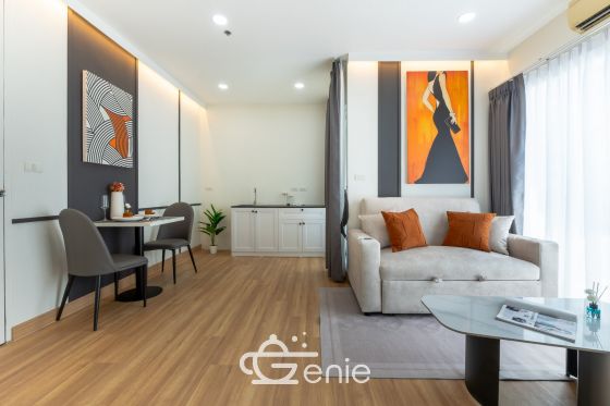 #Sukhumvit105 Large room, 36 sq.m. ✨ || 🚝 300 m walk to #MRT Srilasal || 200 m to Sikarin Hospital code