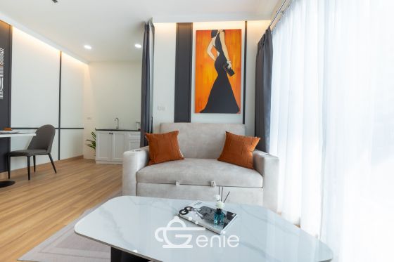 #Sukhumvit105 Large room, 36 sq.m. ✨ || 🚝 300 m walk to #MRT Srilasal || 200 m to Sikarin Hospital code