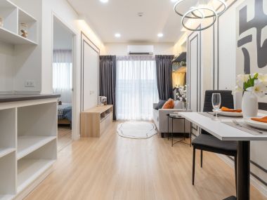 #Chaengwatthana 10 Beautiful, luxuriously decorated 26 sq.m. condo ✨ || ✈️ Near #DonMueangAirport || 5 minutes to #RedLineMRT || 💵 Installments as low as 6,xxx THB || Code3585