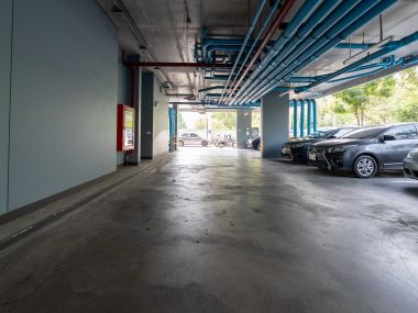 #Chaengwatthana 10 Beautiful, luxuriously decorated 26 sq.m. condo ✨ || ✈️ Near #DonMueangAirport || 5 minutes to #RedLineMRT || 💵 Installments as low as 6,xxx THB || Code3585