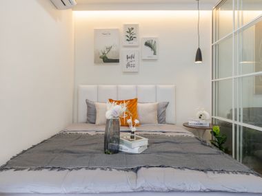 #Prachachuen16 ✨Installment payments as low as 6,xxx THB/month 🚝 600 meters from #MRT Bang Son || 5 minutes to Lotus Tao Poon || Ready to move in with just your luggage 🛍️ Code3586