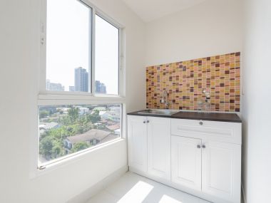 #Prachachuen16 ✨Installment payments as low as 6,xxx THB/month 🚝 600 meters from #MRT Bang Son || 5 minutes to Lotus Tao Poon || Ready to move in with just your luggage 🛍️ Code3586