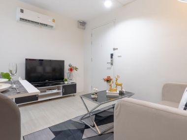 #Sukhumvit 64 Luxury 28 sq.m. room ✨ || 🚝 250 m. #BTS Punnawithi || 5 minutes to #BITEC Bangna || 💵 Installments as low as 7,xxx THB || Code3587