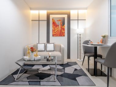 #Sukhumvit 64 Luxury 28 sq.m. room ✨ || 🚝 250 m. #BTS Punnawithi || 5 minutes to #BITEC Bangna || 💵 Installments as low as 7,xxx THB || Code3587