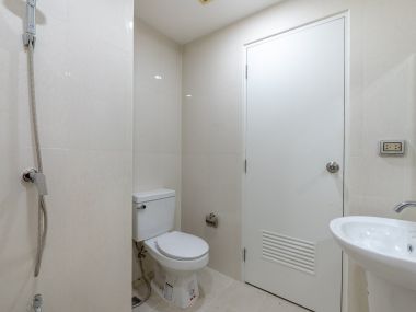 #Sukhumvit105 #Lasalle 2 Bedrooms, 2 Bathrooms, Large Size 48 sq.m. ✨ || 💵 Installment 9,xxx THB || 🚝 5 minutes MRT Lasalle || 8 minutes #BTS Bearing || Code3588