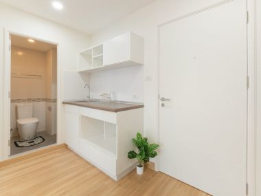 #บางนา - ตราด 23 || 💵 ผ่อนเพียง 6,xxx บาท || 🚝 เดิน 300 ม. ถึง เซ็นทรัลบางนา || 5 นาที #MRT ศรีเอี่ยม || 🛍️ 10 นาที #BTS บางนา || เฟอร์ครบพร้อมเข้าอยู่ || รหัส 3596