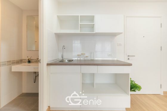 #บางนา - ตราด 23 || 💵 ผ่อนเพียง 6,xxx บาท || 🚝 เดิน 300 ม. ถึง เซ็นทรัลบางนา || 5 นาที #MRT ศรีเอี่ยม || 🛍️ 10 นาที #BTS บางนา || เฟอร์ครบพร้อมเข้าอยู่ || รหัส 3596