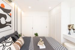 #รัชดา #ห้วยขวาง ✨คอนโดไม่ถึง 2 ล้าน || 🚈 500 ม. เดินถึง MRT รัชดาภิเษก ||  💵 ผ่อนเพียง 7,xxx บาท  || 🛍️5นาที Central ลาดพร้าว || 🛍️พร้อมย้ายเข้าอยู่ได้เลย รหัส 3604