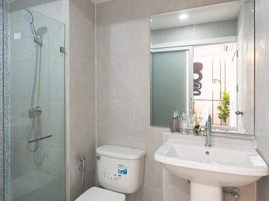 #รัชดา #ห้วยขวาง ✨คอนโดไม่ถึง 2 ล้าน || 🚈 500 ม. เดินถึง MRT รัชดาภิเษก ||  💵 ผ่อนเพียง 7,xxx บาท  || 🛍️5นาที Central ลาดพร้าว || 🛍️พร้อมย้ายเข้าอยู่ได้เลย รหัส 3604