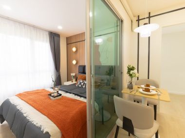 #ดอนเมือง #วิภาวดี || ✨𝟮 ห้องนอน || 🤩 ราคาไม่ถึง 𝟮 ล้าน || 💵 ผ่อน 𝟳,𝙭𝙭𝙭 เท่านั้น || ✈️ ติดสนามบินดอนเมือง |🚈 𝟮 นาทีถึง 𝙈𝙍𝙏 หลักสี่สายสีชมพู || 3608