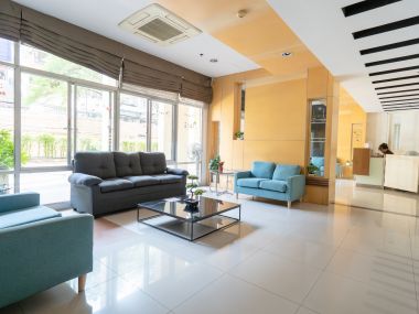 #ห้วยขวาง #รัชดา || ✨ห้องใหญ่ 𝟯𝟱 ตรม. || 🚝 เดิน 𝟱 นาที ถึง 𝙈𝙍𝙏 ห้วยขวาง || 💵 ผ่อน 𝟵,𝙭𝙭𝙭 เท่านั้น ||📍ใกล้ พระพิฆเนศ / ตลาดห้วยขวาง || 🛍️เฟอร์ครบพร้อมเข้าอยู่ 3609