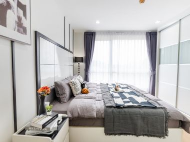 #ThaPra #ThoetThai33 || ✨Large 36 sq m room || 🚝 Next to BTS #TaladPlu || 💵 Installments starting at only 8,xxx THB || 🚶‍♀️ 500 meters walk to #TheMallThaPra || 10 minutes to ICONSIAM || 🛍️ Fully furnished, ready to move in.