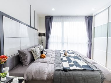 #ThaPra #ThoetThai33 || ✨Large 36 sq m room || 🚝 Next to BTS #TaladPlu || 💵 Installments starting at only 8,xxx THB || 🚶‍♀️ 500 meters walk to #TheMallThaPra || 10 minutes to ICONSIAM || 🛍️ Fully furnished, ready to move in.