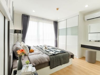 #ThaPra #ThoetThai33 || ✨Large 36 sq m room || 🚝 Next to BTS #TaladPlu || 💵 Installments starting at only 8,xxx THB || 🚶‍♀️ 500 meters walk to #TheMallThaPra || 10 minutes to ICONSIAM || 🛍️ Fully furnished, ready to move in.