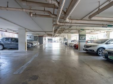 #ThaPra #ThoetThai33 || ✨Large 36 sq m room || 🚝 Next to BTS #TaladPlu || 💵 Installments starting at only 8,xxx THB || 🚶‍♀️ 500 meters walk to #TheMallThaPra || 10 minutes to ICONSIAM || 🛍️ Fully furnished, ready to move in.