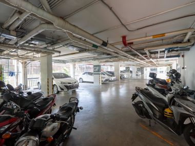 #ThaPra #ThoetThai33 || ✨Large 36 sq m room || 🚝 Next to BTS #TaladPlu || 💵 Installments starting at only 8,xxx THB || 🚶‍♀️ 500 meters walk to #TheMallThaPra || 10 minutes to ICONSIAM || 🛍️ Fully furnished, ready to move in.