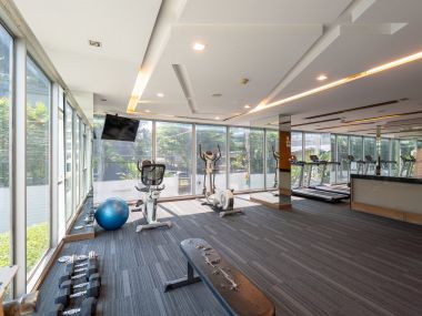 #ThaPra #ThoetThai33 || ✨Large 36 sq m room || 🚝 Next to BTS #TaladPlu || 💵 Installments starting at only 8,xxx THB || 🚶‍♀️ 500 meters walk to #TheMallThaPra || 10 minutes to ICONSIAM || 🛍️ Fully furnished, ready to move in.