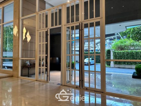 The Infinity Sathorn Luxury Redefined BTS Chongnonsi 0 m.