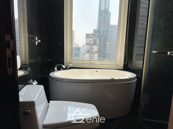 The Infinity Sathorn Luxury Redefined BTS Chongnonsi 0 m.