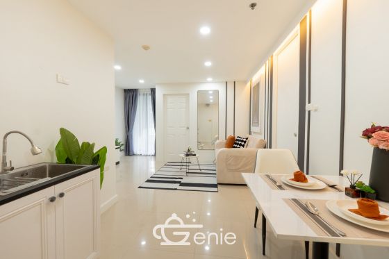 #Ratchada ✨Luxury Condo || 2 Bedrooms, Large 46 sq.m. Units || 🚗 Private Parking || Near #MajorRatchayothin || 💵 Installments as low as 7,xxx THB!!! || 🛍️ Fully Furnished, Ready to Move In