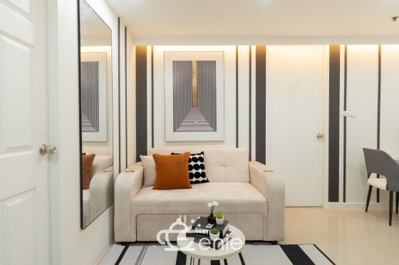 #Ratchada ✨Luxury Condo || 2 Bedrooms, Large 46 sq.m. Units || 🚗 Private Parking || Near #MajorRatchayothin || 💵 Installments as low as 7,xxx THB!!! || 🛍️ Fully Furnished, Ready to Move In