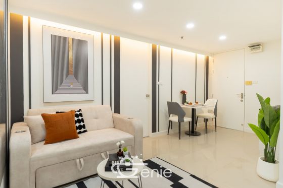 #Ratchada ✨Luxury Condo || 2 Bedrooms, Large 46 sq.m. Units || 🚗 Private Parking || Near #MajorRatchayothin || 💵 Installments as low as 7,xxx THB!!! || 🛍️ Fully Furnished, Ready to Move In