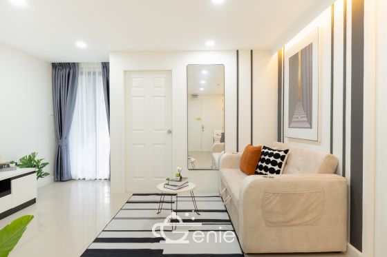 #Ratchada ✨Luxury Condo || 2 Bedrooms, Large 46 sq.m. Units || 🚗 Private Parking || Near #MajorRatchayothin || 💵 Installments as low as 7,xxx THB!!! || 🛍️ Fully Furnished, Ready to Move In