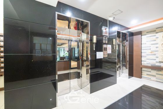 #Ratchada ✨Luxury Condo || 2 Bedrooms, Large 46 sq.m. Units || 🚗 Private Parking || Near #MajorRatchayothin || 💵 Installments as low as 7,xxx THB!!! || 🛍️ Fully Furnished, Ready to Move In