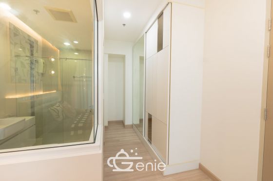 #Rattanathibet – #Khaerai || ⭐️Large, brand new unit with luxurious furnishings || ✨2 bedrooms, 50 sq m || 💵 Installments as low as 7,xxx baht || 🚝 200 meters walk to #MRTBangKraso || 🛍️ 5 minutes to #CentralRattanathibet || 2 minutes to Nonthaburi Provincial Government Center || Near Khaerai Intersection