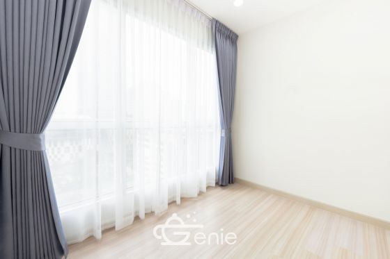 #Rattanathibet – #Khaerai || ⭐️Large, brand new unit with luxurious furnishings || ✨2 bedrooms, 50 sq m || 💵 Installments as low as 7,xxx baht || 🚝 200 meters walk to #MRTBangKraso || 🛍️ 5 minutes to #CentralRattanathibet || 2 minutes to Nonthaburi Provincial Government Center || Near Khaerai Intersection