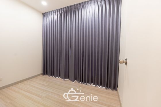 #Rattanathibet – #Khaerai || ⭐️Large, brand new unit with luxurious furnishings || ✨2 bedrooms, 50 sq m || 💵 Installments as low as 7,xxx baht || 🚝 200 meters walk to #MRTBangKraso || 🛍️ 5 minutes to #CentralRattanathibet || 2 minutes to Nonthaburi Provincial Government Center || Near Khaerai Intersection
