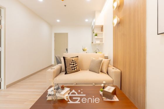 #Rattanathibet – #Khaerai || ⭐️Large, brand new unit with luxurious furnishings || ✨2 bedrooms, 50 sq m || 💵 Installments as low as 7,xxx baht || 🚝 200 meters walk to #MRTBangKraso || 🛍️ 5 minutes to #CentralRattanathibet || 2 minutes to Nonthaburi Provincial Government Center || Near Khaerai Intersection