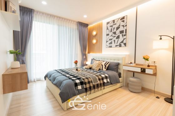 #Rattanathibet – #Khaerai || ⭐️Large, brand new unit with luxurious furnishings || ✨2 bedrooms, 50 sq m || 💵 Installments as low as 7,xxx baht || 🚝 200 meters walk to #MRTBangKraso || 🛍️ 5 minutes to #CentralRattanathibet || 2 minutes to Nonthaburi Provincial Government Center || Near Khaerai Intersection