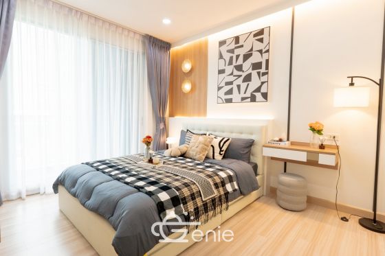 #Rattanathibet – #Khaerai || ⭐️Large, brand new unit with luxurious furnishings || ✨2 bedrooms, 50 sq m || 💵 Installments as low as 7,xxx baht || 🚝 200 meters walk to #MRTBangKraso || 🛍️ 5 minutes to #CentralRattanathibet || 2 minutes to Nonthaburi Provincial Government Center || Near Khaerai Intersection