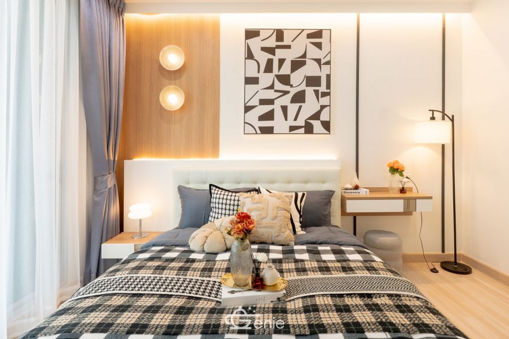 #Rattanathibet – #Khaerai || ⭐️Large, brand new unit with luxurious furnishings || ✨2 bedrooms, 50 sq m || 💵 Installments as low as 7,xxx baht || 🚝 200 meters walk to #MRTBangKraso || 🛍️ 5 minutes to #CentralRattanathibet || 2 minutes to Nonthaburi Provincial Government Center || Near Khaerai Intersection