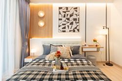 #Rattanathibet – #Khaerai || ⭐️Large, brand new unit with luxurious furnishings || ✨2 bedrooms, 50 sq m || 💵 Installments as low as 7,xxx baht || 🚝 200 meters walk to #MRTBangKraso || 🛍️ 5 minutes to #CentralRattanathibet || 2 minutes to Nonthaburi Provincial Government Center || Near Khaerai Intersection