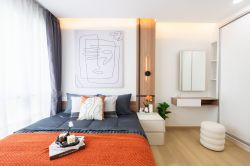 #Ratchada #HuaiKhwang || Large room, 32 sq.m. || 🚝 5 minutes to MRT Huai Khwang || 💵 Affordable monthly payments, only 9,xxx THB!!! || 🛍️ Fully furnished, ready to move in.