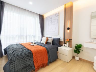 #Ratchada #HuaiKhwang || Large room, 32 sq.m. || 🚝 5 minutes to MRT Huai Khwang || 💵 Affordable monthly payments, only 9,xxx THB!!! || 🛍️ Fully furnished, ready to move in.