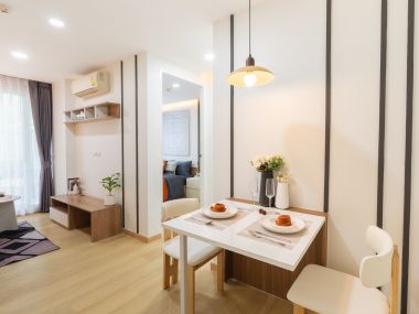 #Ratchada #HuaiKhwang || Large room, 32 sq.m. || 🚝 5 minutes to MRT Huai Khwang || 💵 Affordable monthly payments, only 9,xxx THB!!! || 🛍️ Fully furnished, ready to move in.