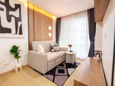 #Ratchada #HuaiKhwang || Large room, 32 sq.m. || 🚝 5 minutes to MRT Huai Khwang || 💵 Affordable monthly payments, only 9,xxx THB!!! || 🛍️ Fully furnished, ready to move in.